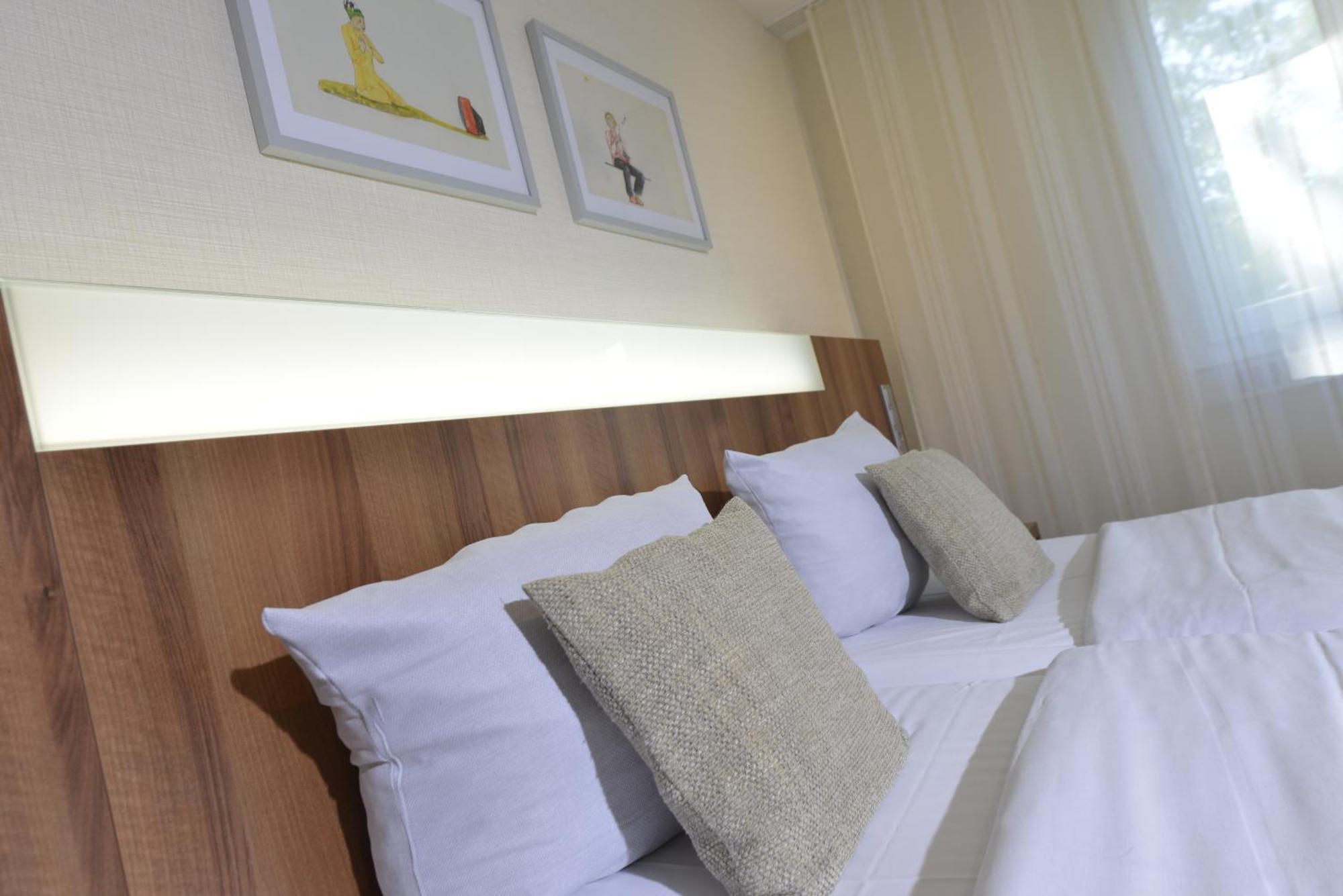 Parkhotel Oberhausen Стая снимка