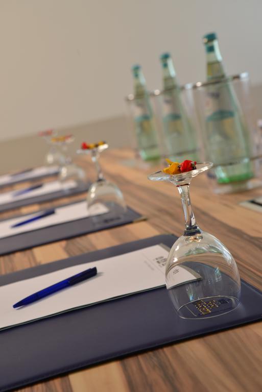 Parkhotel Oberhausen Екстериор снимка