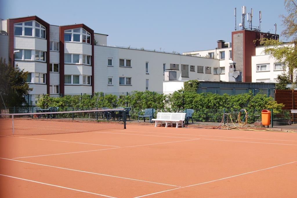 Parkhotel Oberhausen Екстериор снимка