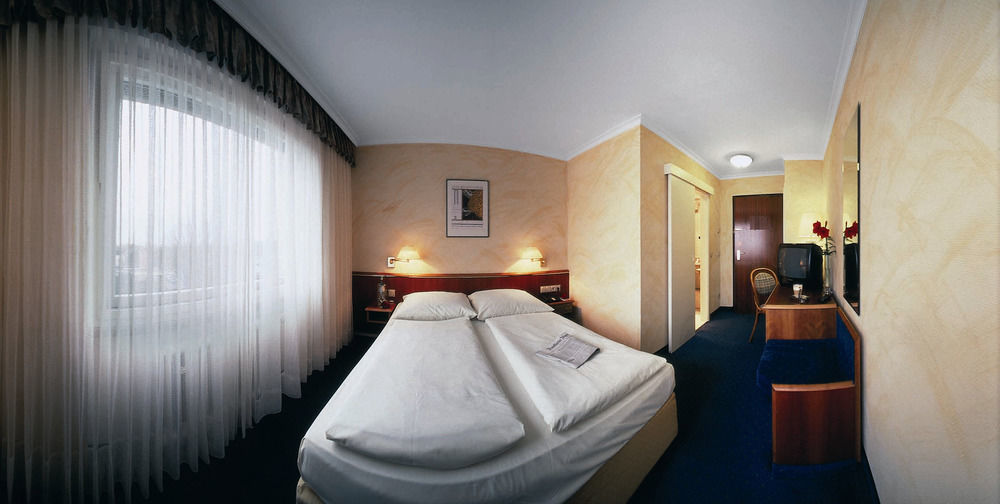 Parkhotel Oberhausen Екстериор снимка
