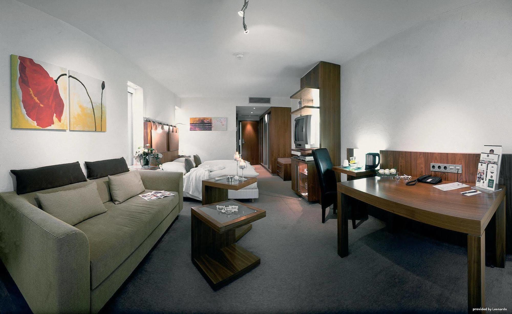 Parkhotel Oberhausen Стая снимка